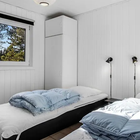 Arnold - 3-3km From The Sea In Western Jutland By Interhome *