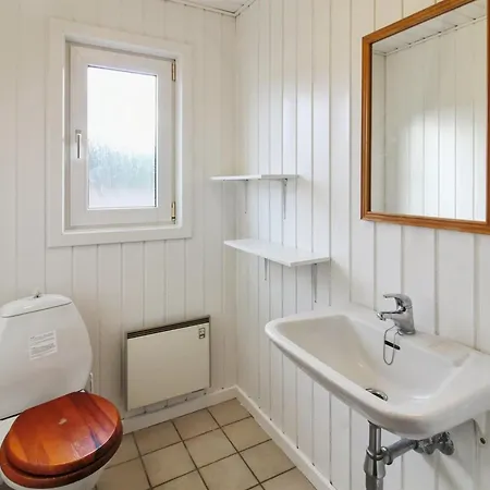 Arnold - 3-3km From The Sea In Western Jutland By Interhome