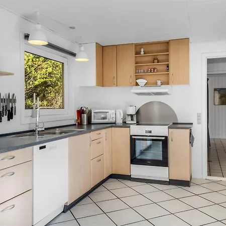 Dom wakacyjny Arnold - 3-3km From The Sea By Interhome Molby